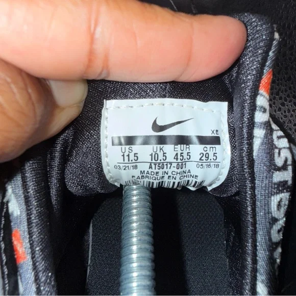 Size 11.5 - Nike Air Huarache Just Do It, AT5017-001, Clean, No Box, Gently Worn - Picture 9 of 11